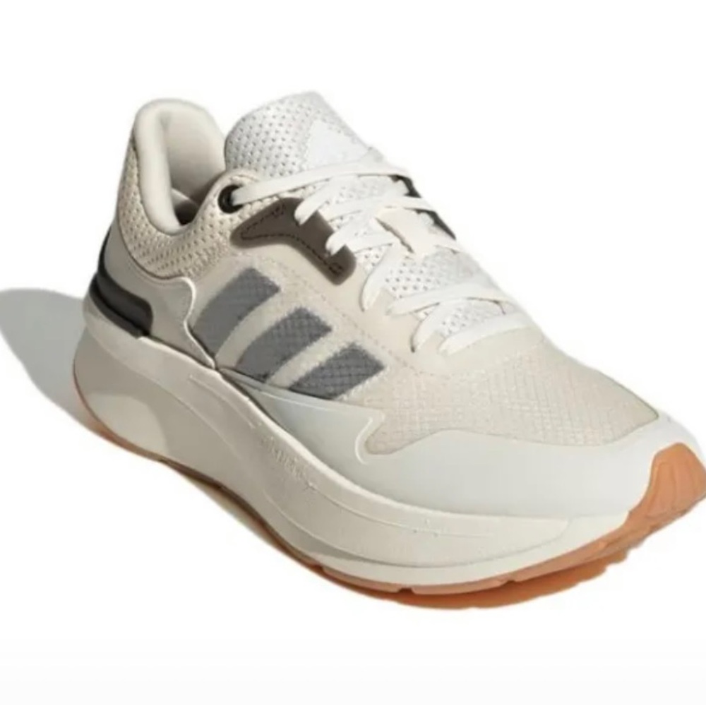 ZNCHILL Adidas Casual Sneakers - Size 8.5